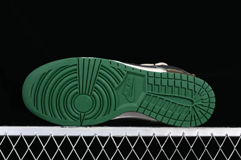 All Categories Nk SB Dunk Series Nk SB Dunk Low Low-top sneakers Nk Dunk Low Panda Prank Jungle Crossing Wilderness Ore Morandi Army Green Retro SB Strap Low-top Casual Shoes DD1391-300